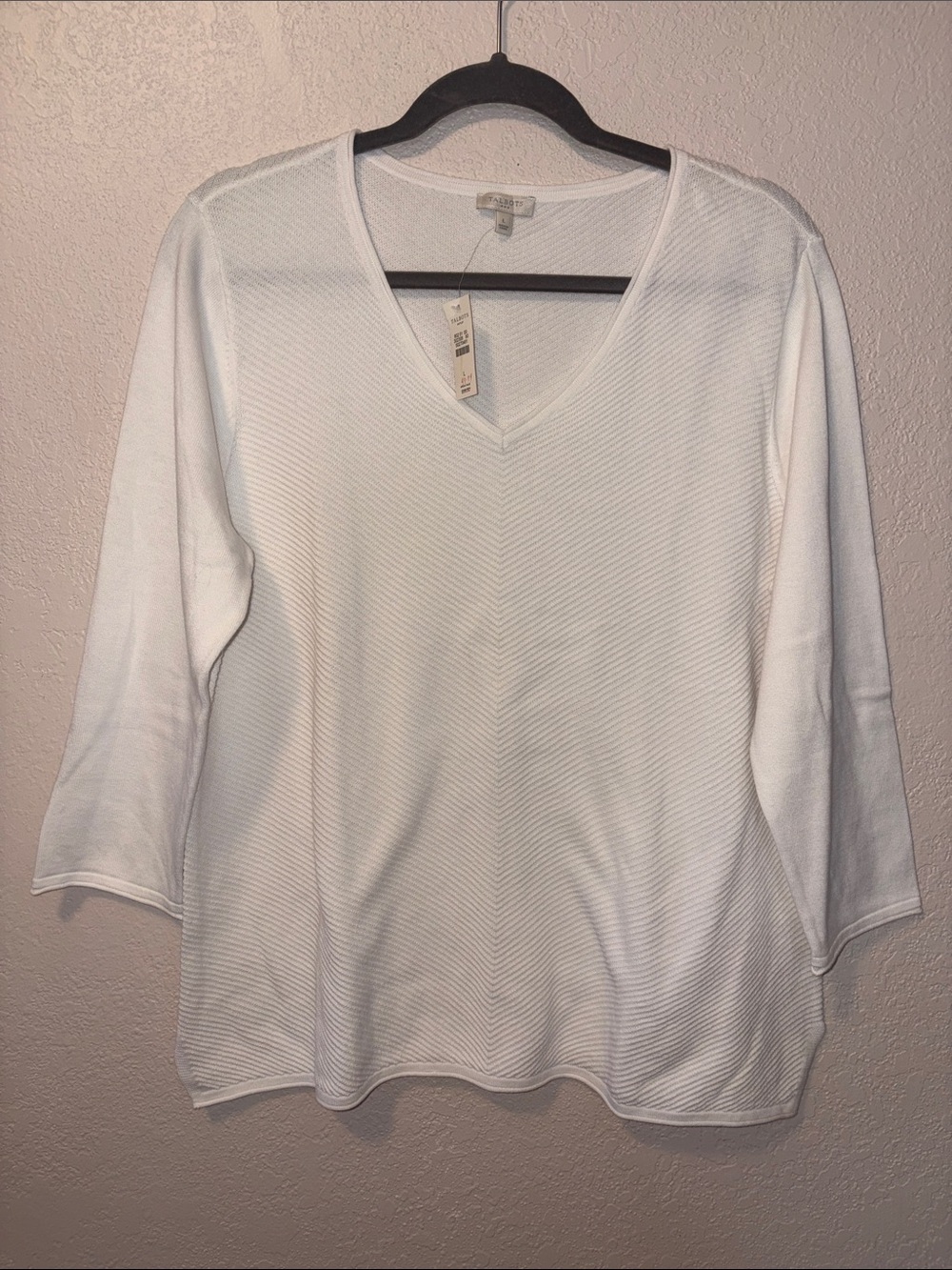 NWT Talbots Light weight white v-neck sweater 100% cotton Size Large